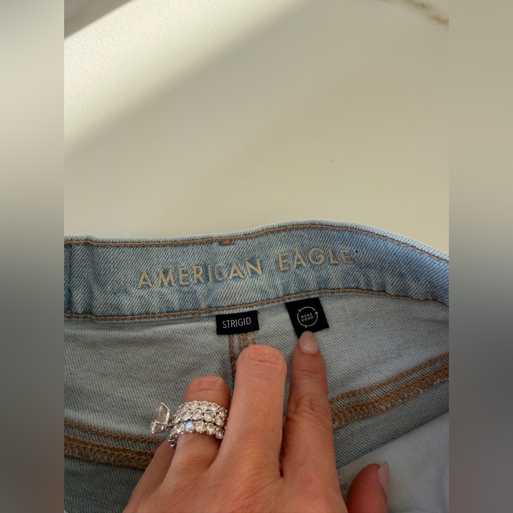 American Eagle Outfitters Light Wash Jean Shorts 000 - Picture 6 of 8